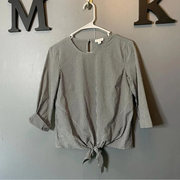 J.Jill Women’s Striped Tie Front Top 3/4 Sleeves Gray/White size small - Picture 1 of 8